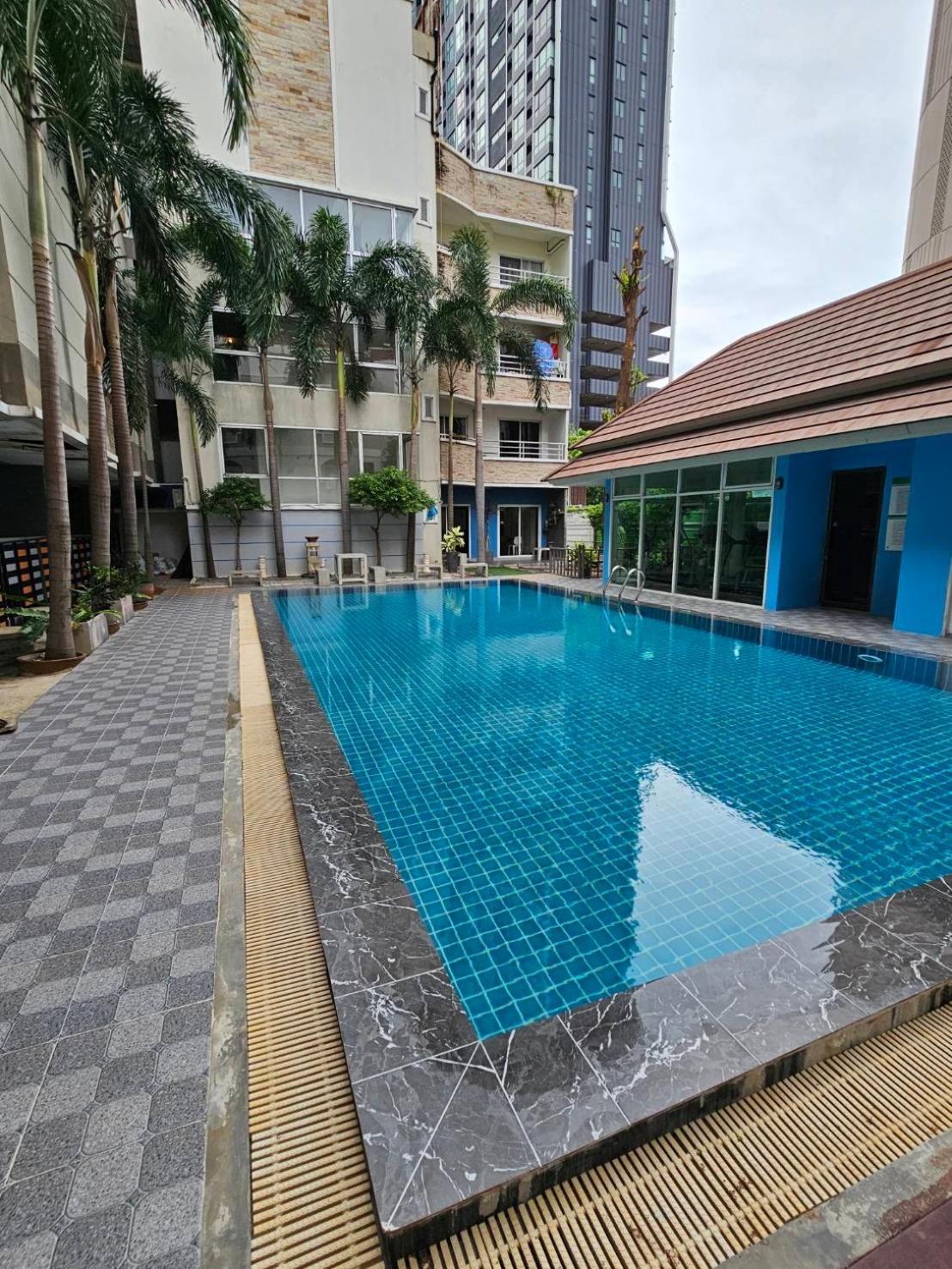 Diya Hotel Bangkok Eksteriør billede