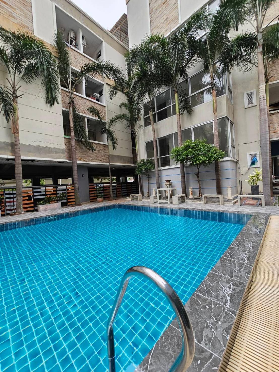 Diya Hotel Bangkok Eksteriør billede